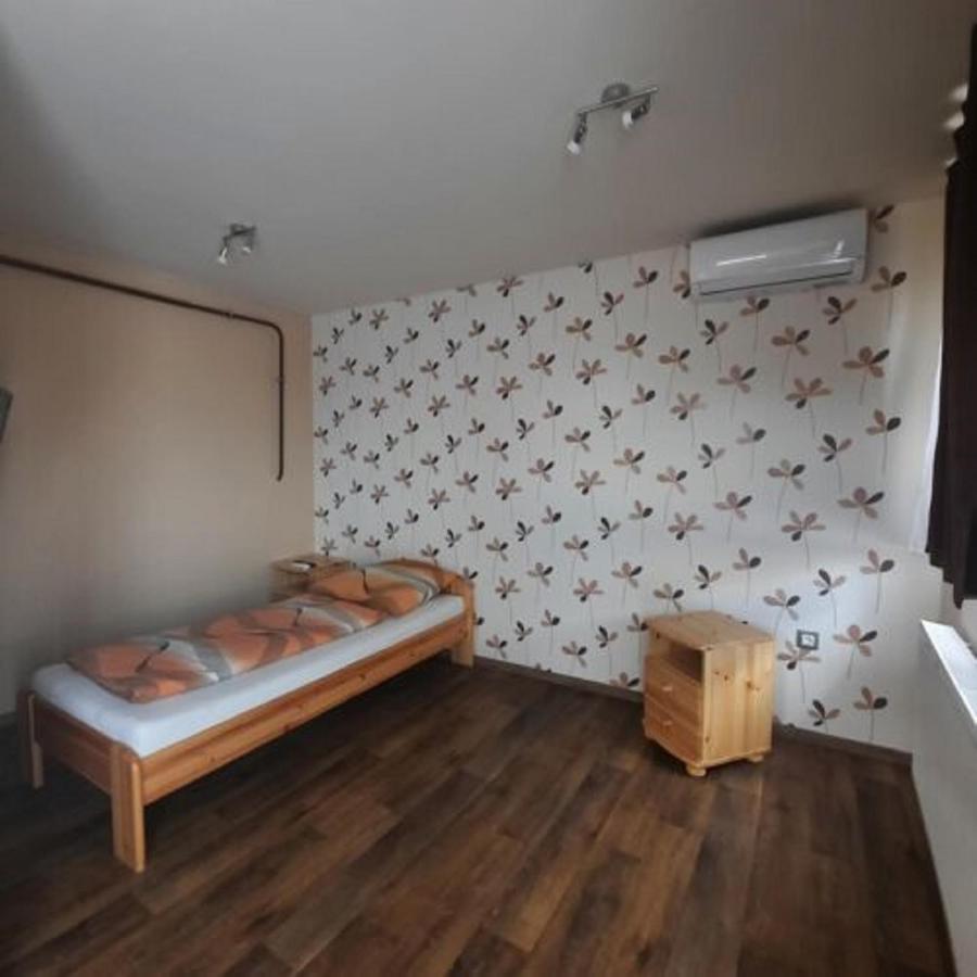Ikszt Vendeghaz Hotel Davod ภายนอก รูปภาพ
